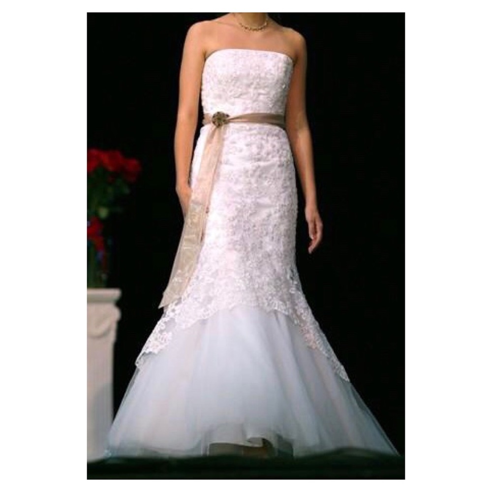 White Lace Trumpet Wedding/Pageant Dress